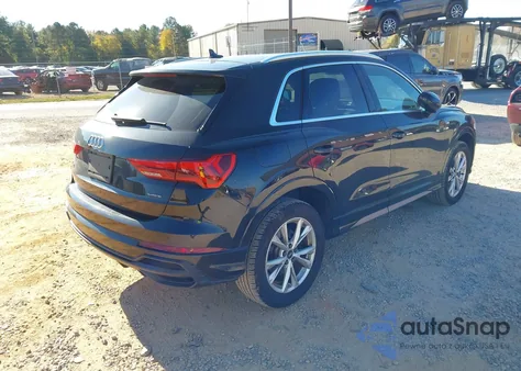 2021 Audi Q3 Premium 45 Tfsi S Line Quattro Tiptronic z USA, uszkodzony, nr VIN WA1DECF3XM1142050